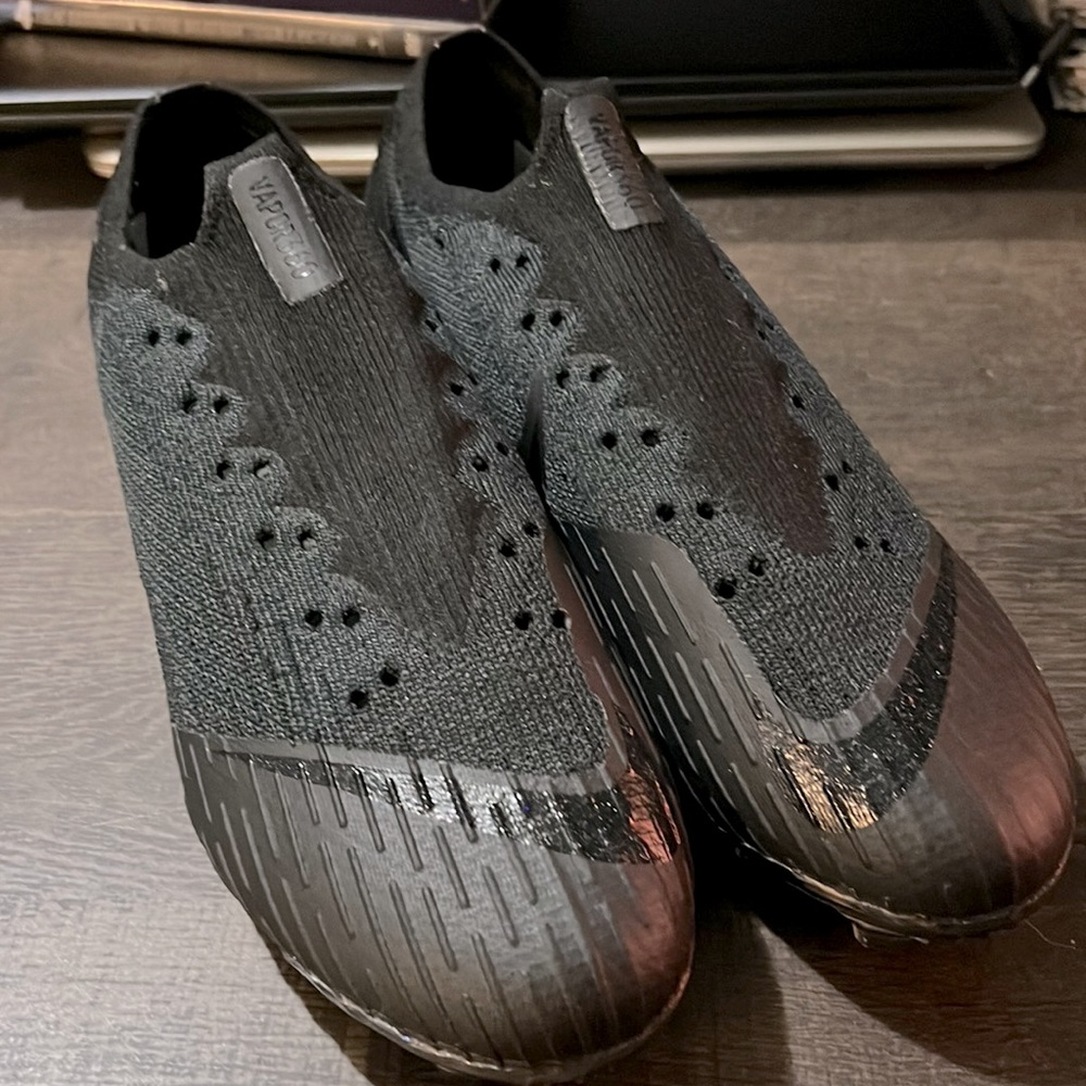 Nike Mercurial Vapor XII Elite size 6.5